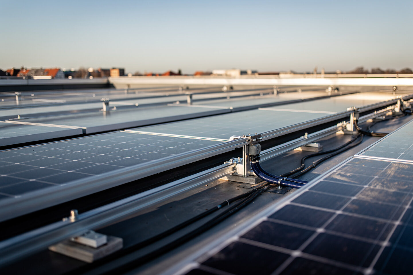 Leistungen – Photovoltaikanlagen Installation, Solaranlagen Montage, Stromspeicher Systeme – Bechtold Solar-Technik GmbH
